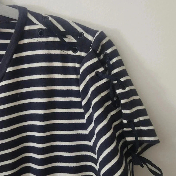 Vintage y2k Tommy Hilfiger stripe tee - Picture 2 of 4